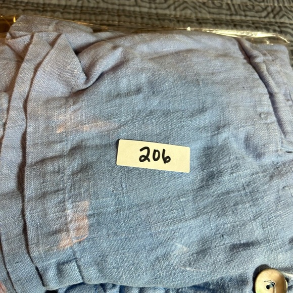 Vintage Camille & Co Women's Blue Button-Up Top - 100% Linen - Size Large - Picture 11 of 11